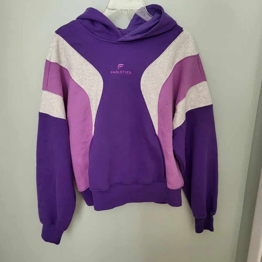 Fabletics Forever Fleece Hoodie Sweatshirt Cozy Medium Purple Athleisure Pocket - Picture 2 of 12